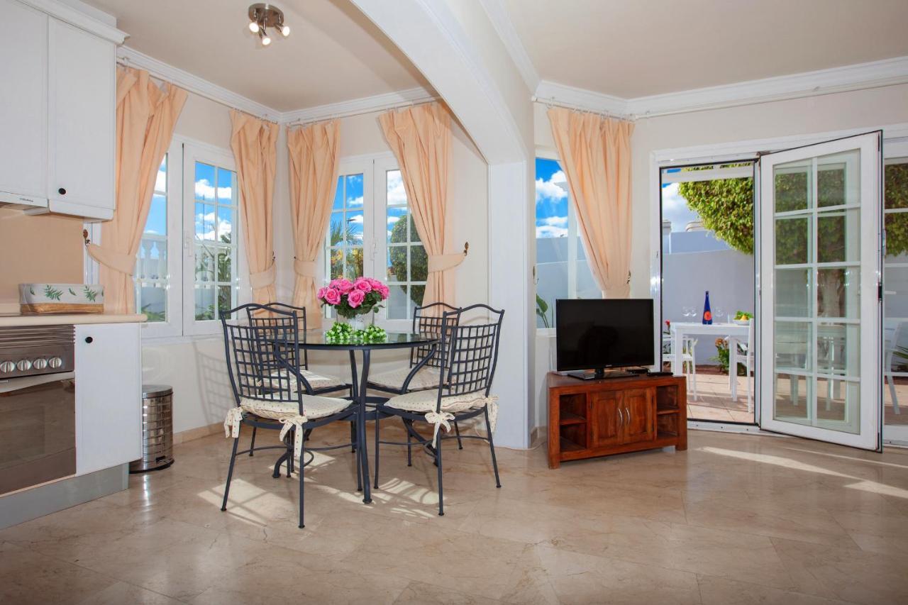Villa Charlana By Buenavilla Puerto del Carmen  Buitenkant foto