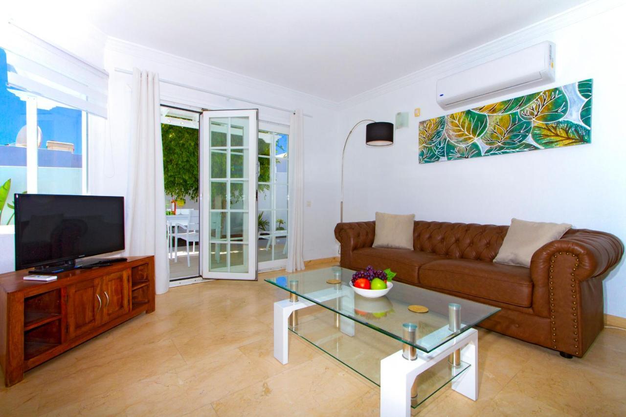 Villa Charlana By Buenavilla Puerto del Carmen  Buitenkant foto