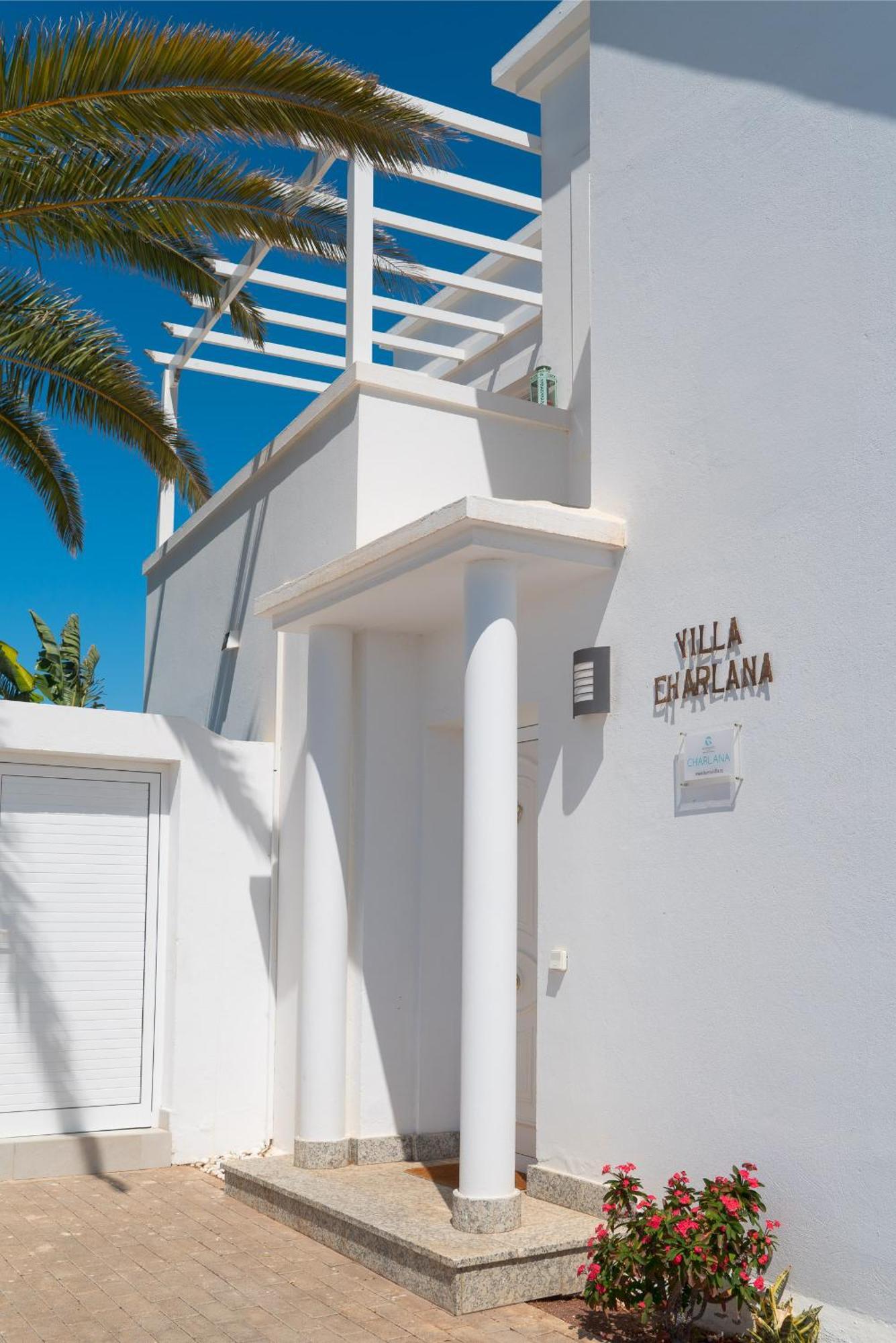 Villa Charlana By Buenavilla Puerto del Carmen  Buitenkant foto